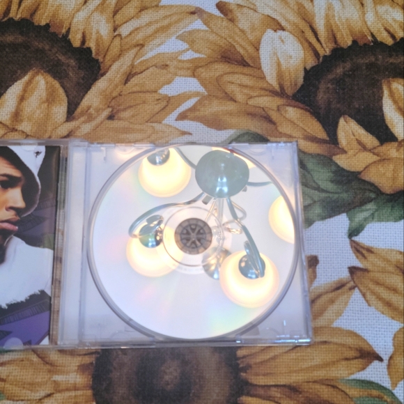 Chris Brown Exclusive CD - Picture 3 of 3